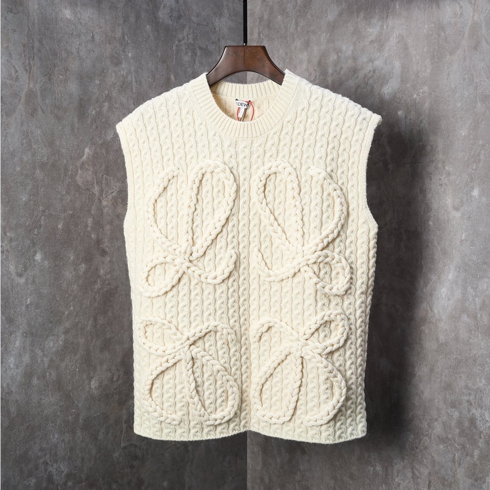 Cream Cable Knit Sleeveless Sweater Vest with Braided Heart Panels